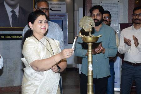 “CHITTADARSHANI” Art Exhibition By Contemporary Artist Dhiraj Hadole In Jehangir Art Gallery