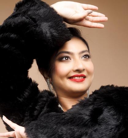 Dr Kankana Ghosh और अक्षय आलोक स्टारर शॉर्ट फिल्म “ल्यूनार विच” Lunar Witch की स्पेशल स्क्रीनिंग